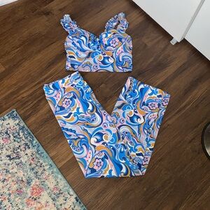 Tank crop top and skirt with slit in the side